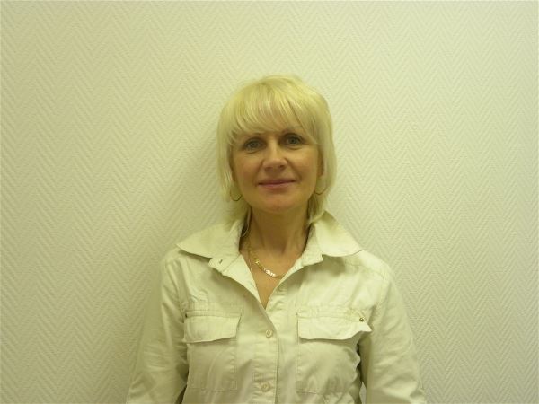 Няня Лариса